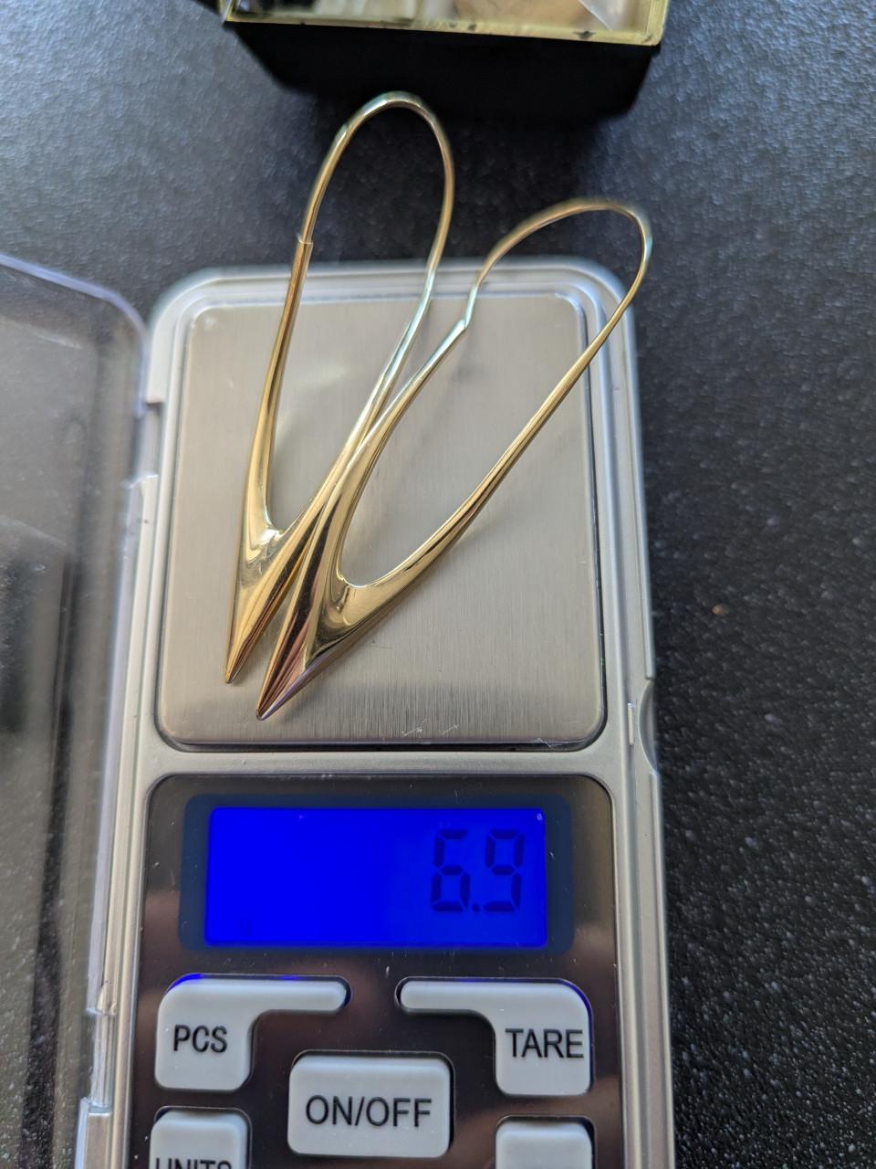 Stijlvolle gouden oorbellen