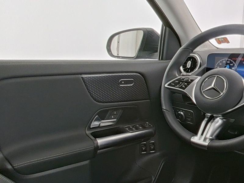 Mercedes-Benz Gla-klasse 250 e progressive line advanced automaat ,elektris