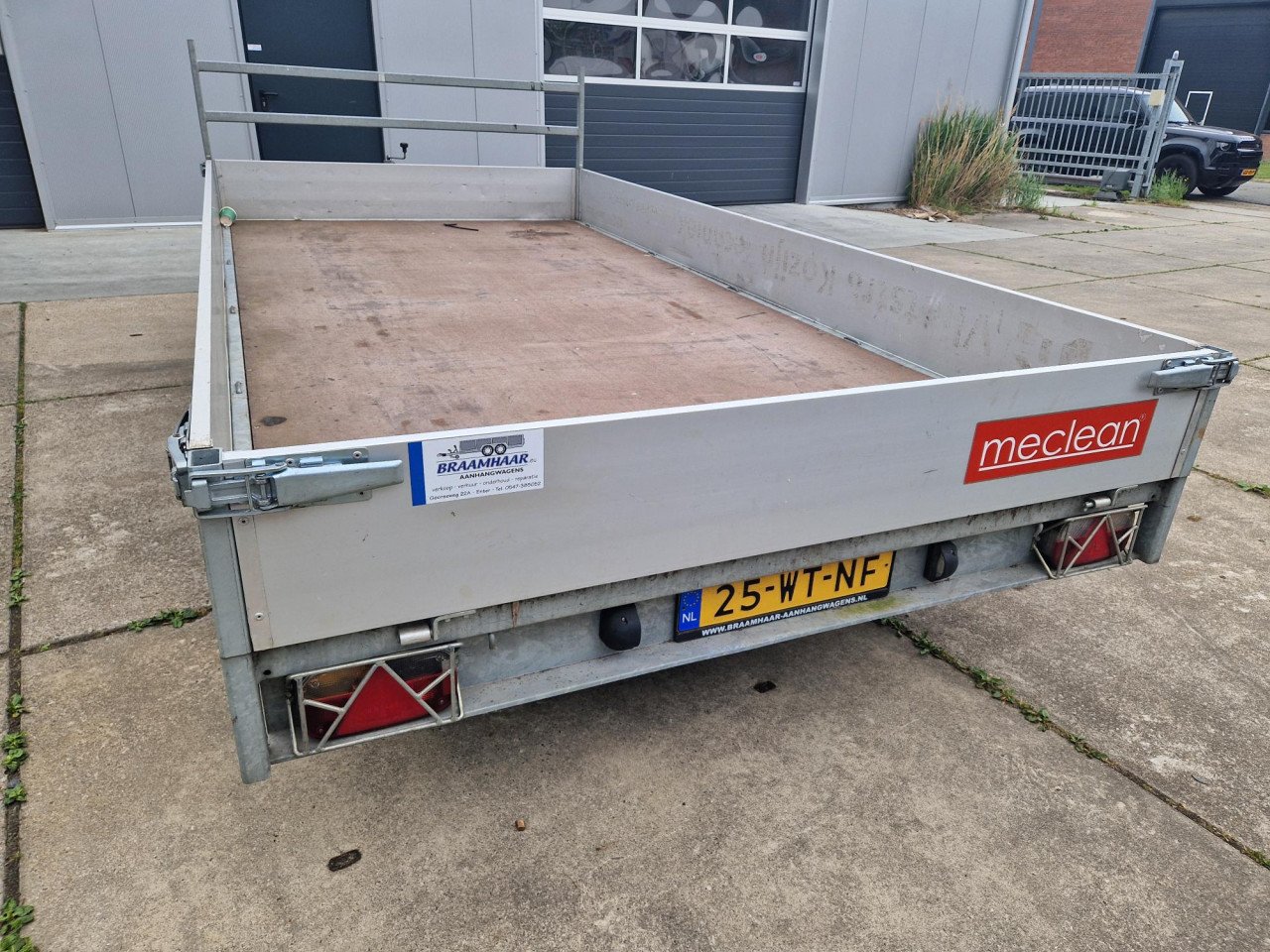 Eduard Plateau aanhangwagen (410x200cm), laag/13 inch, tandemasser, 2700kg