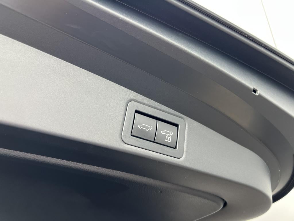 Toyota Corolla Touring Sports hybrid 180 executive| schuif kanteldak| jbl a