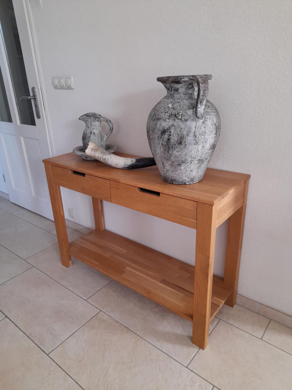 Mooie Side table  110 x 37 x 75H ( in goede nette staat)