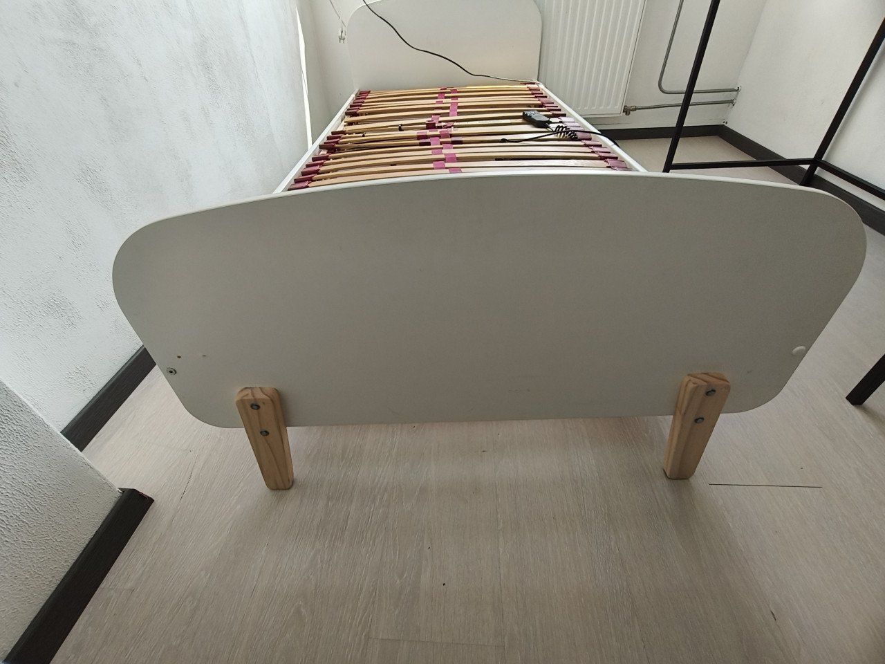 Bed 90x200