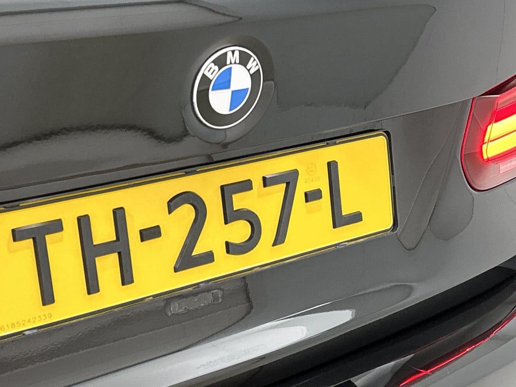 BMW 3-serie 320i edition m sport shadow executive | automaat | lmv | schuif