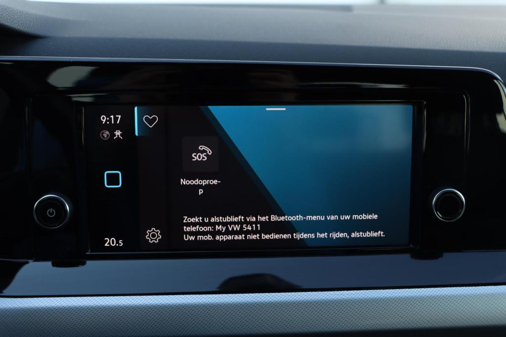 Volkswagen Golf 1.0 tsi life | app connect | parkeersensoren | climate cont
