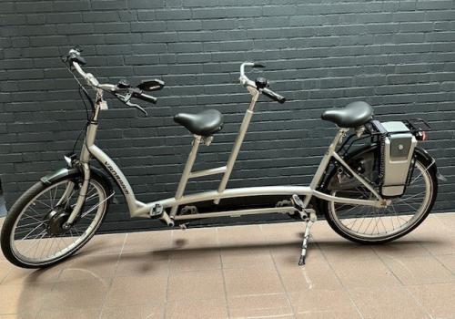 Tandem met elektrische ondersteuning Van Raam Twinny