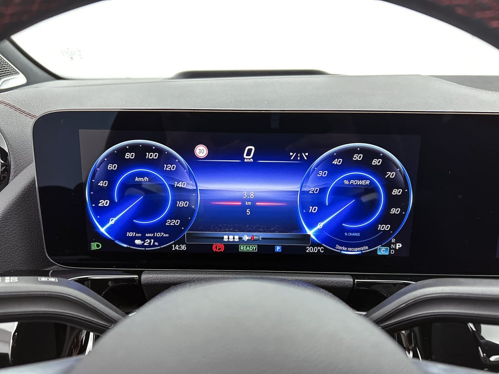 Mercedes-Benz Eqa 250+ business solution amg 71 kwh | premium pakket | trek