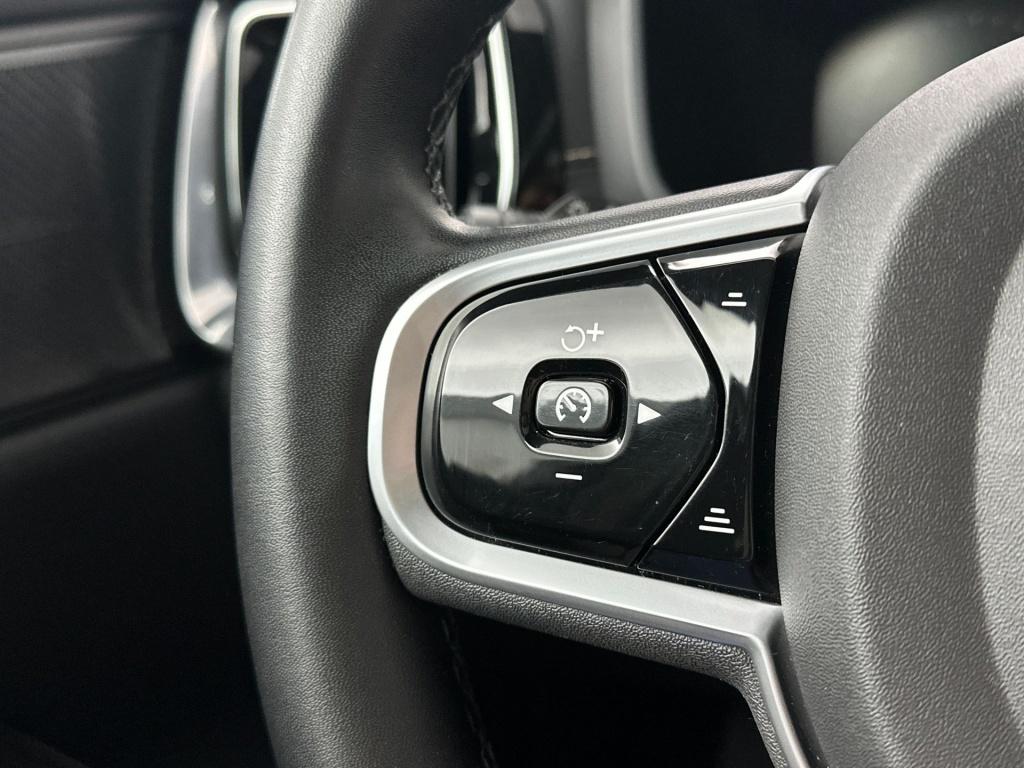 Volvo V60 t6 398pk recharge awd plus dark| long range| pano| 360camera| tre