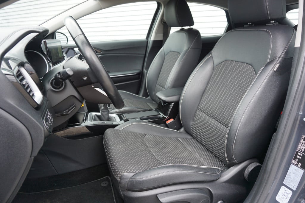 Kia Xceed 1.0 t-gdi dynamicline climate / navi / camera / cruise / lane ass