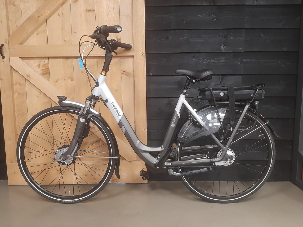 Zeer nette Gazelle Orange C7+ HFP met 400Wh accu