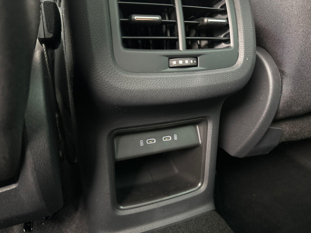 Seat Ateca 1.5 tsi style business intense dsg7 150pk