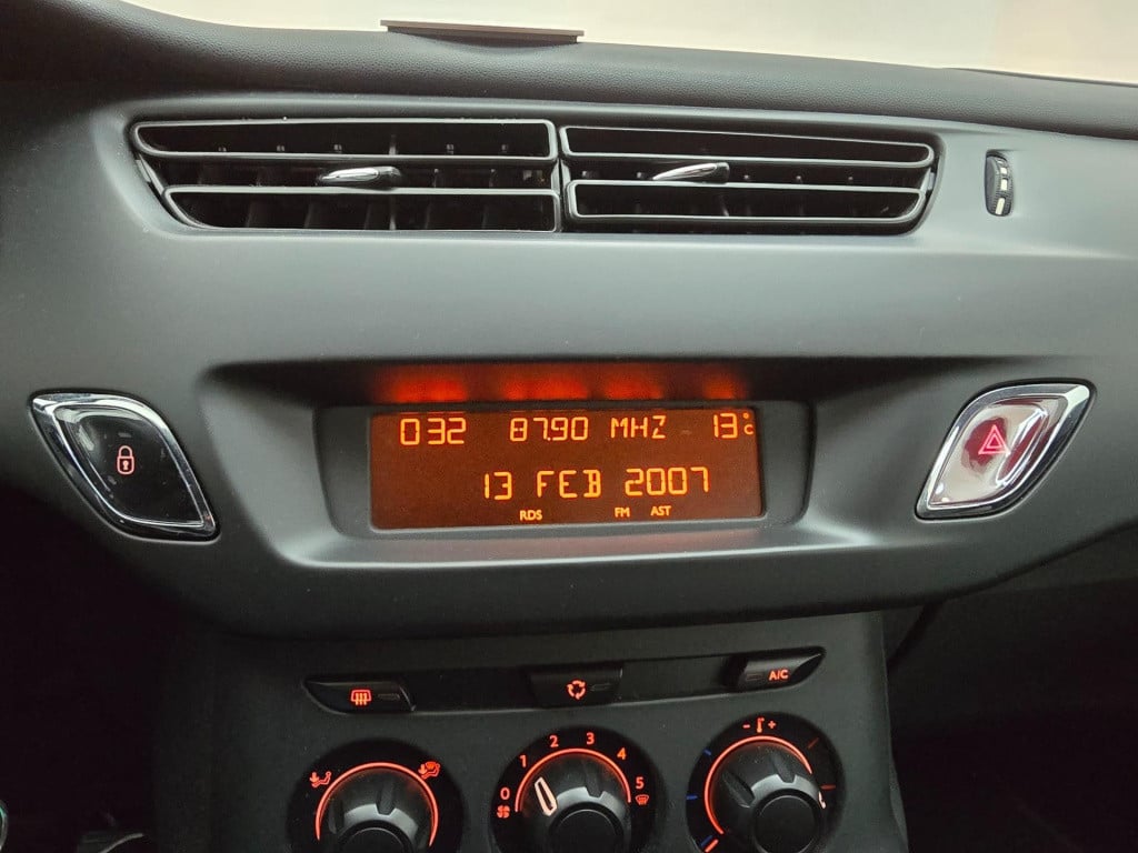 Citroen C3 occasion 1.0 puretech attraction met airco en unieke km stand | 