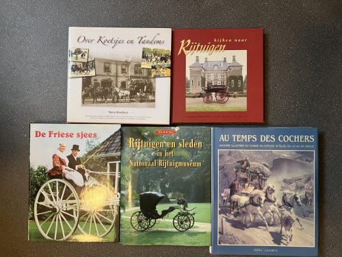 Boeken over rijtuigen en koetsen