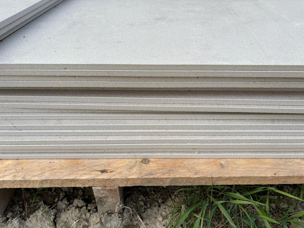 Restpartij tegels 120x60, 60x60, 120x120