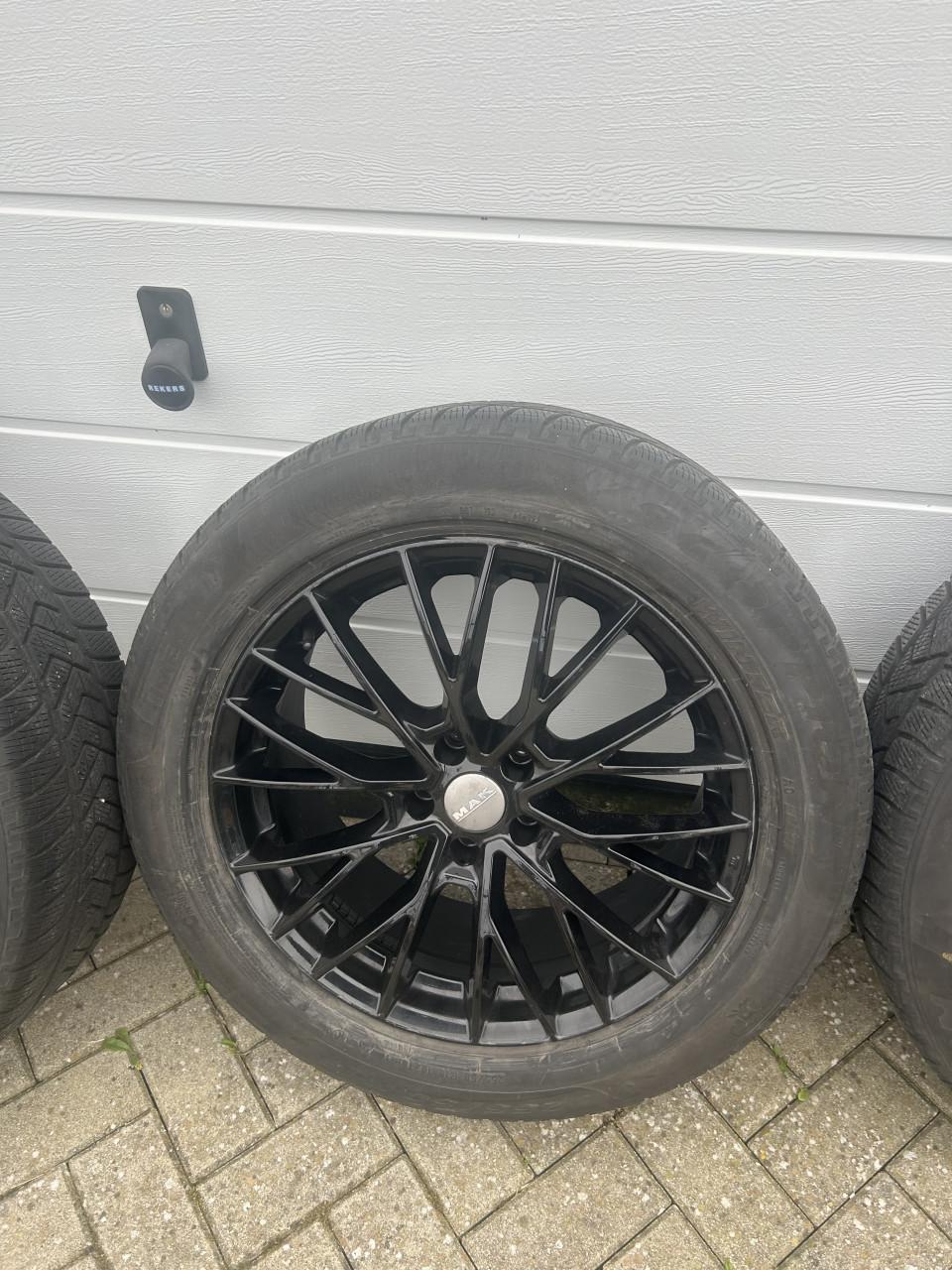 Winterbanden op velg 19inch Skoda/VW/Audi