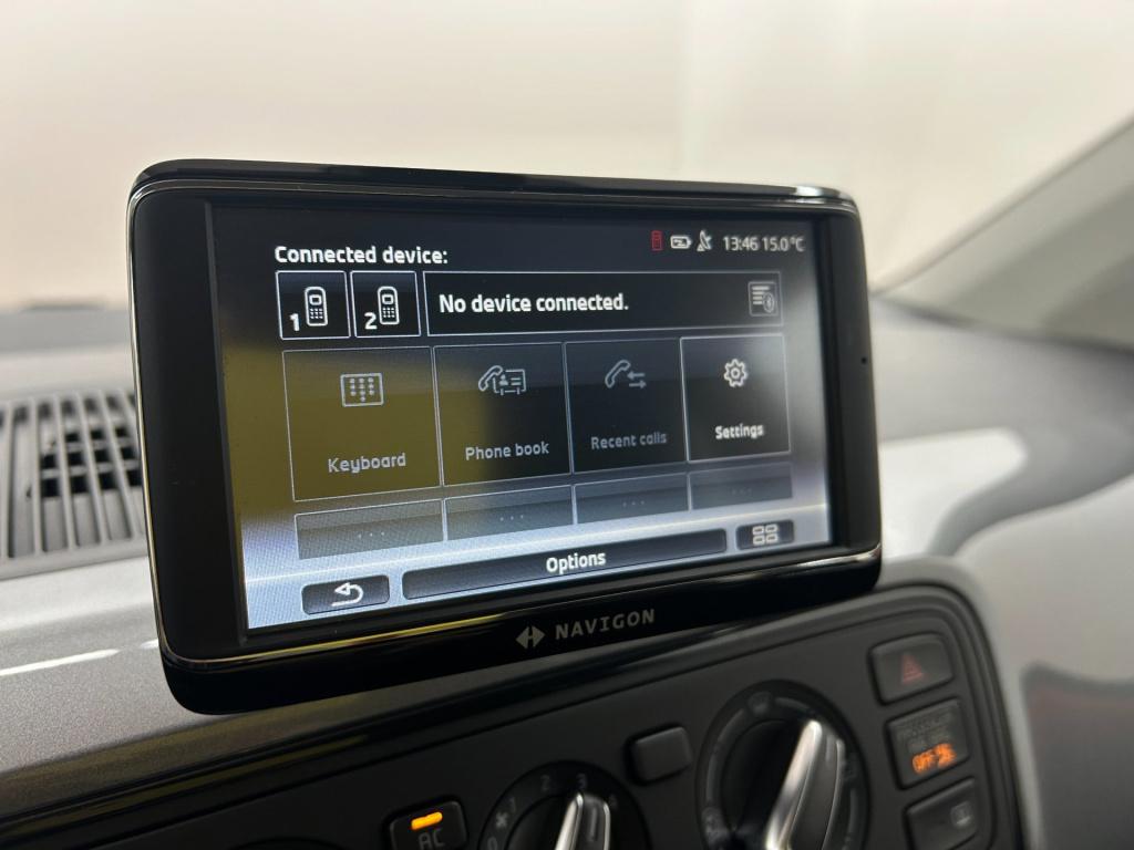 Seat Mii occasion 1.0 style sport | rood | tweedehands seat mii | airco | c