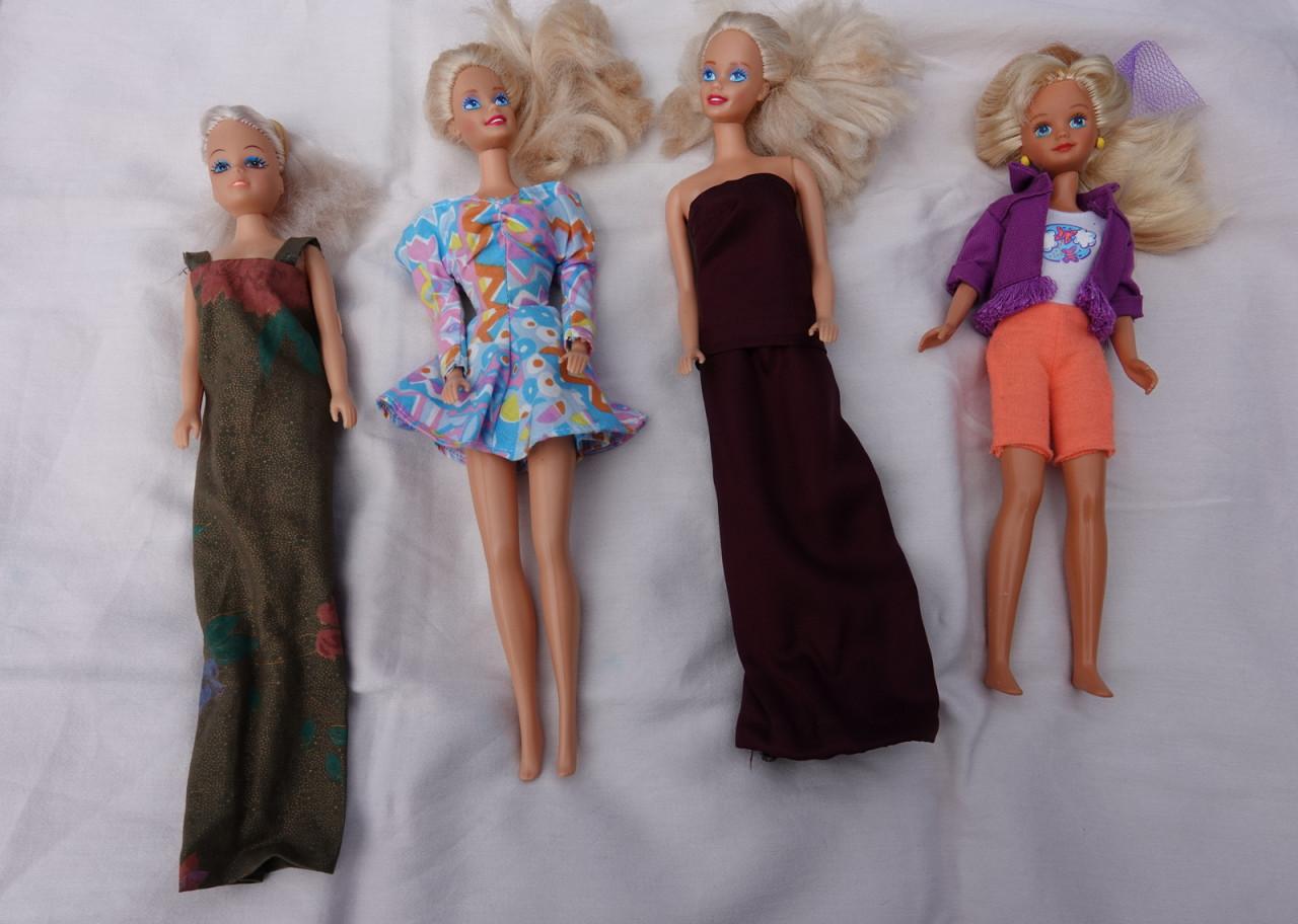 Barbie met kleding