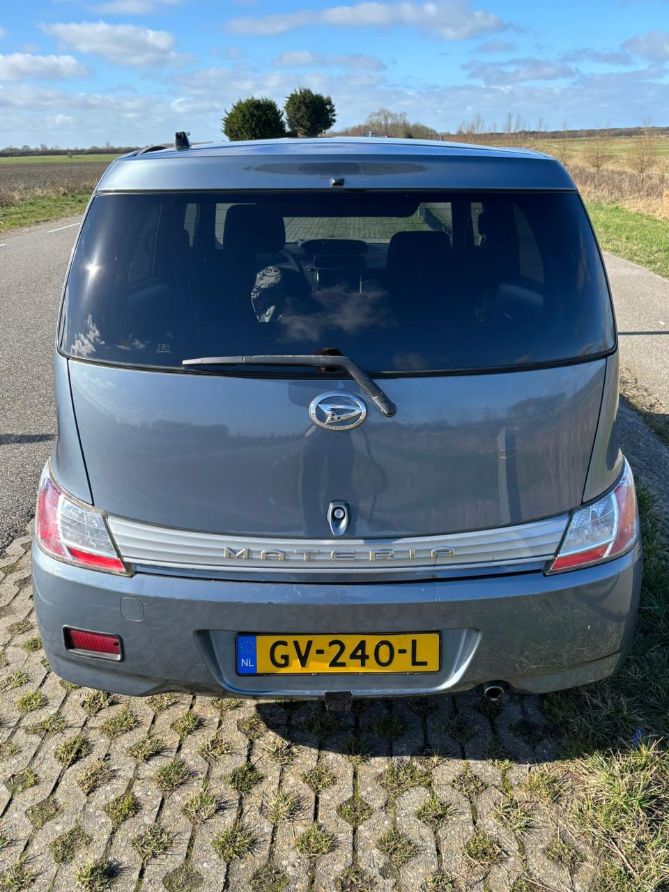 Daihatsu Materia (2007, Grijs)