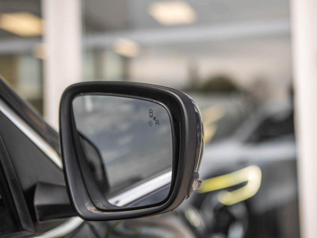 Renault Kadjar tce 140pk black edition automaat