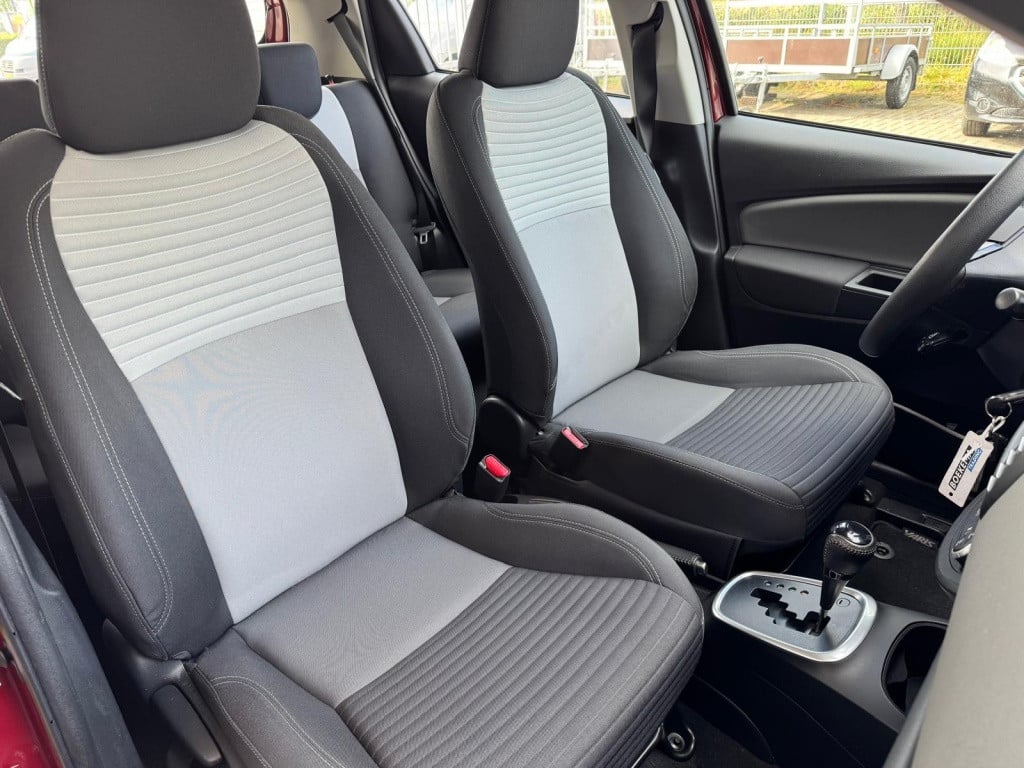 Toyota Yaris 1.5 hyb. energy
