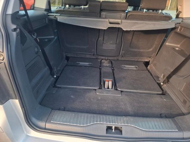 Opel Zafira 1.8 airco | cruise | 7-persoons | trekhaak | nap etc.