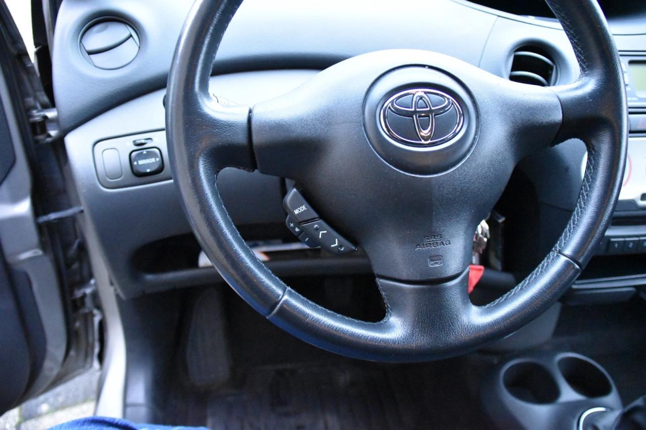 Toyota Yaris 1.3 VVT-I Airco/APK tot 24-1-2027