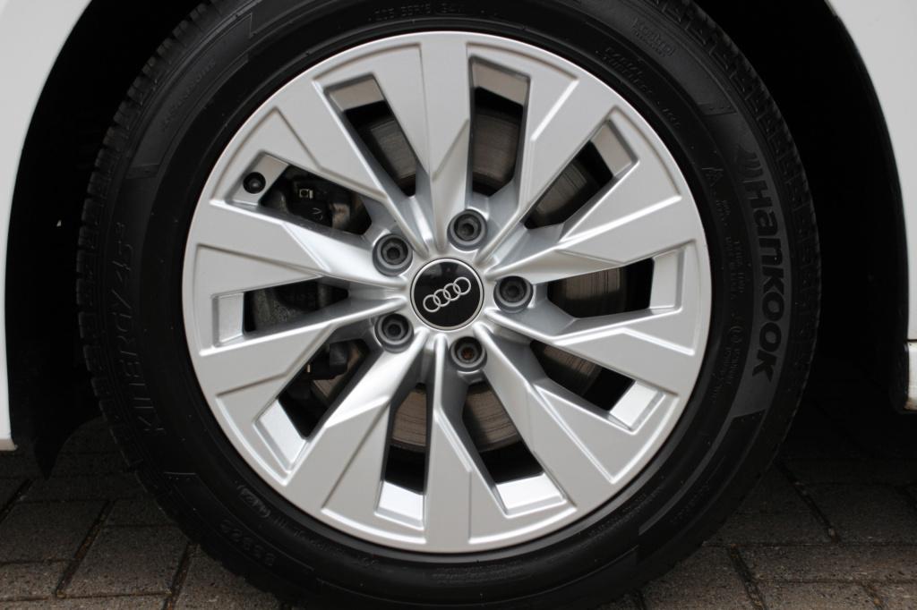 Audi A3 sportback 40 tfsi e business edition | cruise | dab | trekhaak