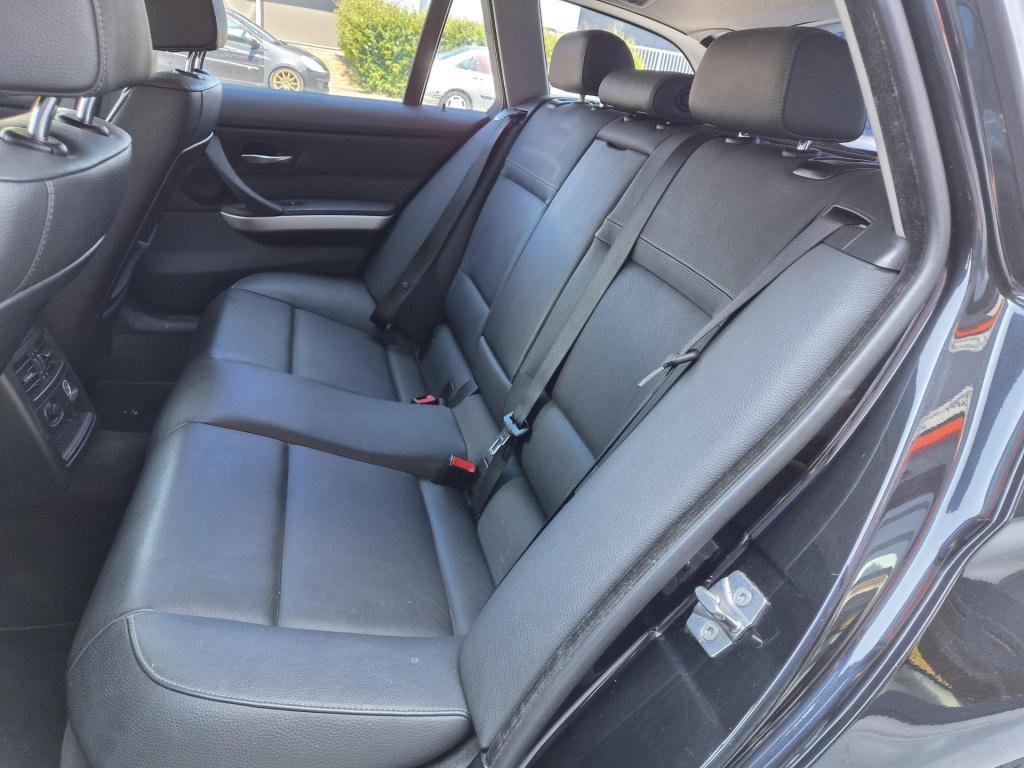 BMW 3-serie touring 318i business line style