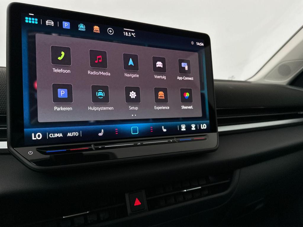 Volkswagen T-roc 1.5 etsi style first edition