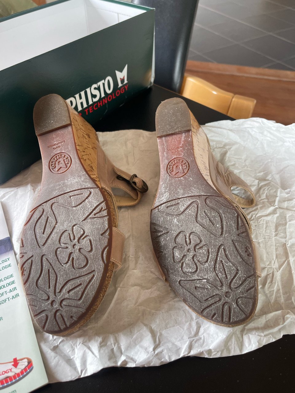Nieuwe Mephisto sandalen 41