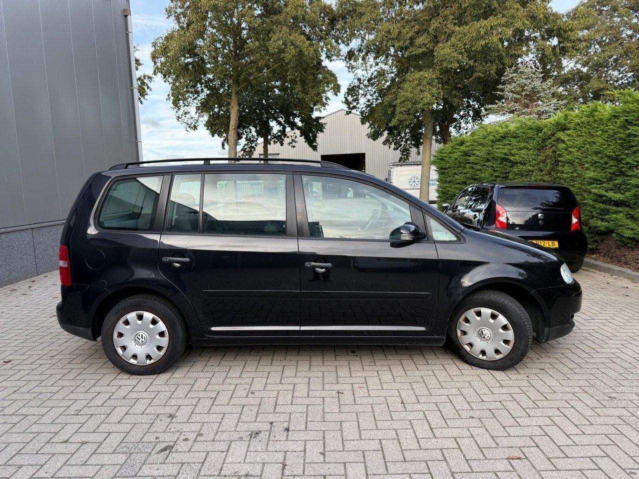 Volkswagen Touran 1.6 Business Airco/Cruise
