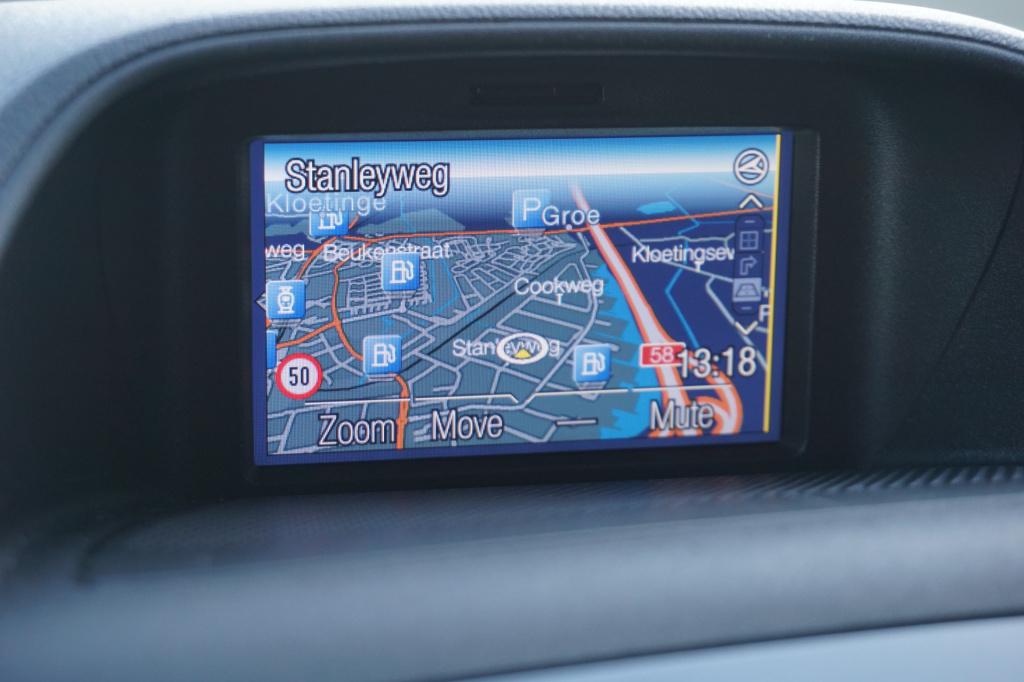 Ford Transit Custom 270 2.0 tdci l1h1 dc anniversary edition airco / navi /