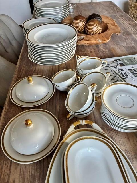 Schitterend Porseleinen  vintage Servies !