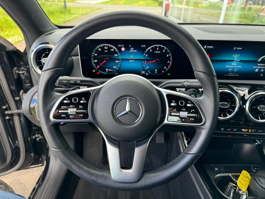 Mercedes-Benz A-Klasse 180 progressive automaat afneembare trekhaak
