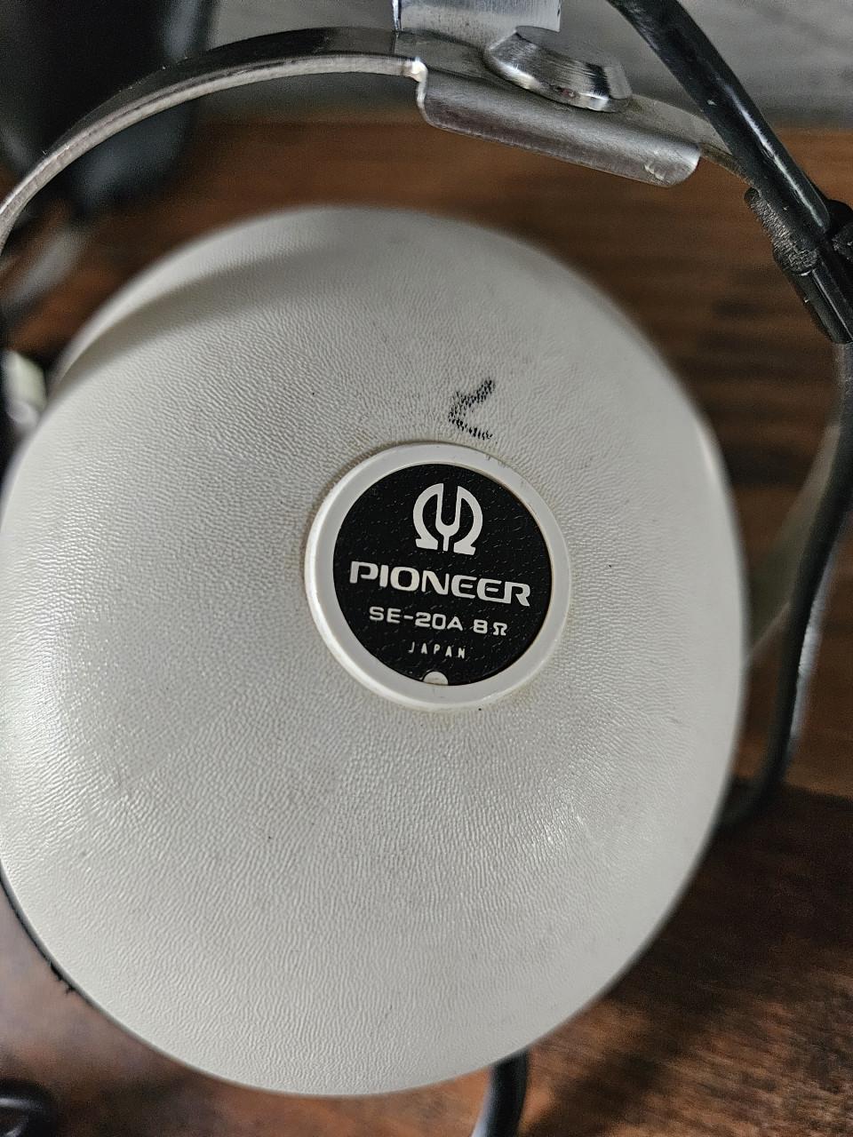 Zgan Pioneer SE-20A BR Vintage Over-ear Koptelefoon