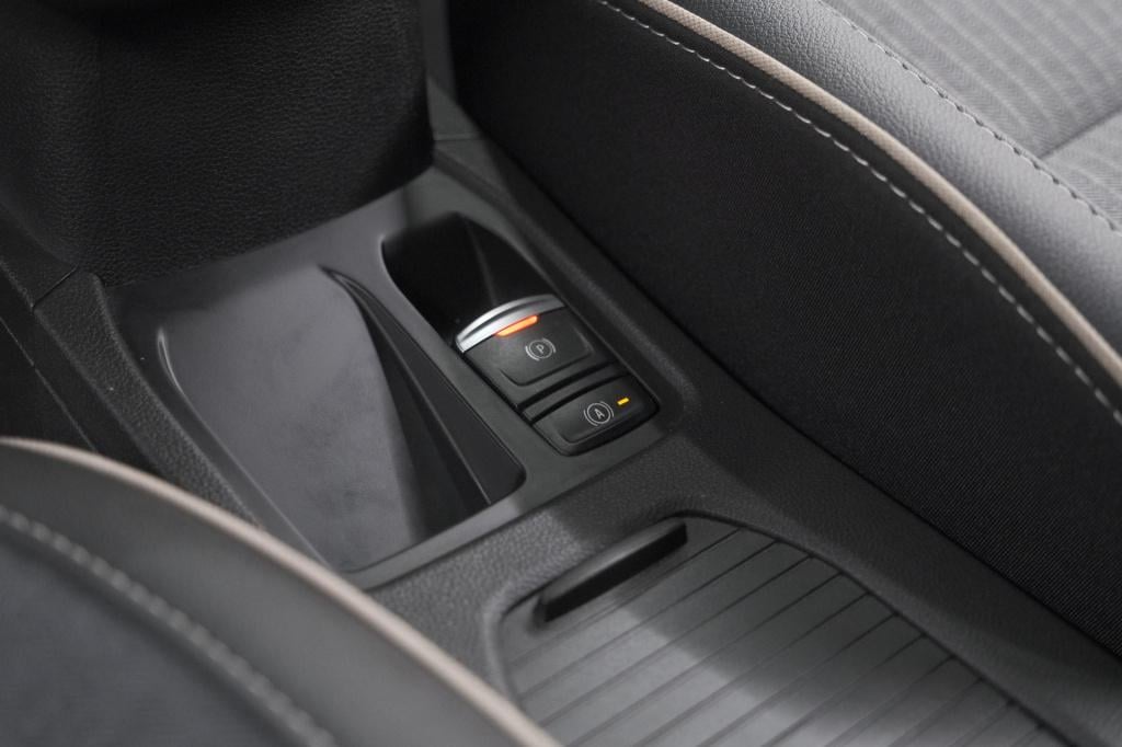 Renault Clio 1.0 tce 90 gpf techno | 360 camera | adaptieve cruise control 