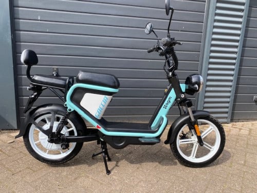 Nooit meer tanken!  tomos/puch agm goccia elektrisch nu 999 euro