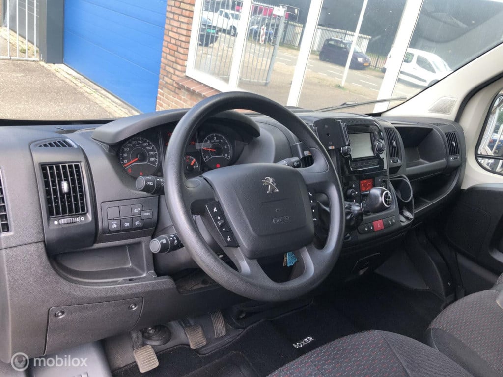 Peugeot Boxer bestel 330 2.2 bluehdi 140 l2h2 premium