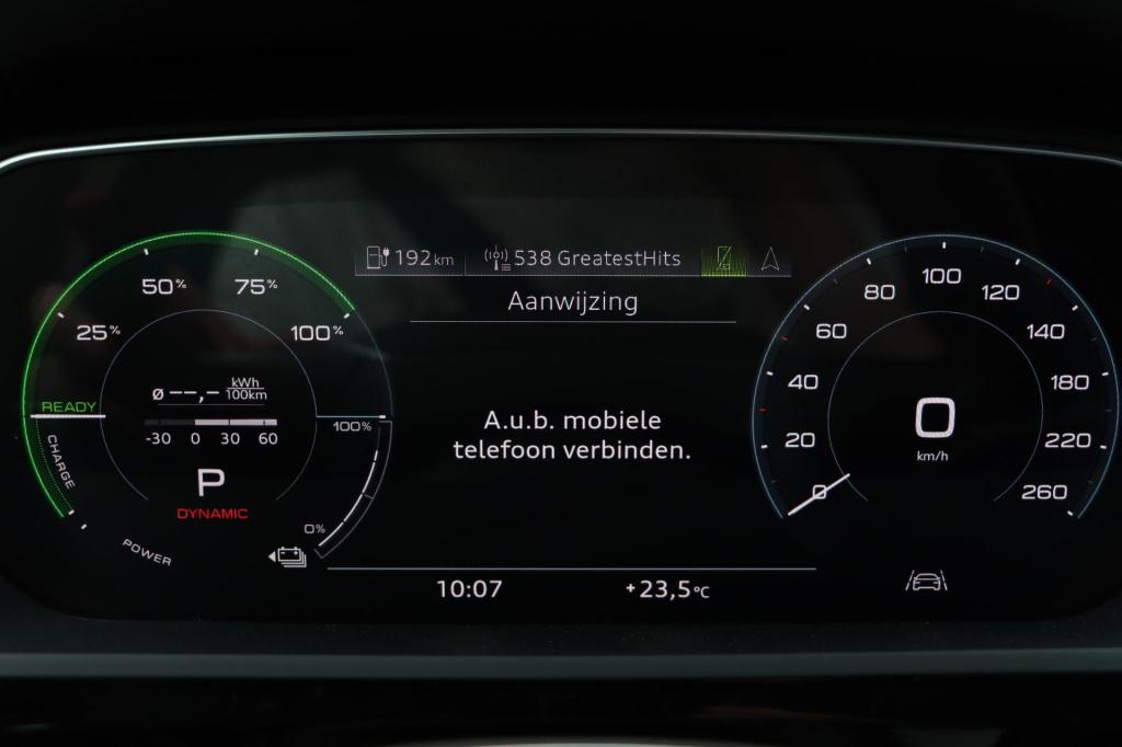 Audi E-tron 50 quattro advanced edition plus 71 kwh | soh 95,1% |