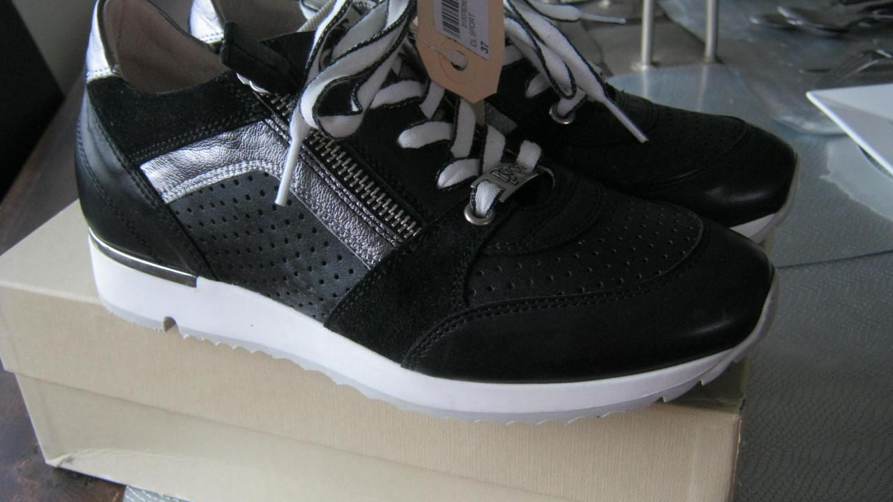 Nieuw  dls sport maat 37 voor 50 euro