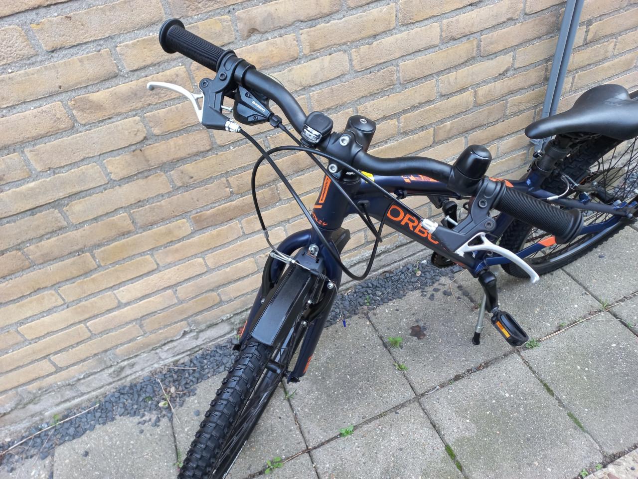 Te koop 24 inch mountainbike jongen/meisje