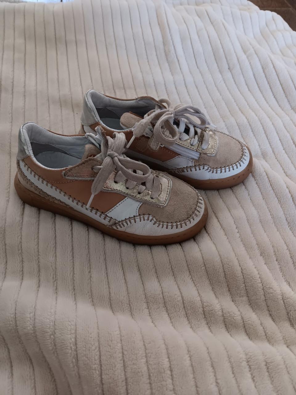 Schoenen
