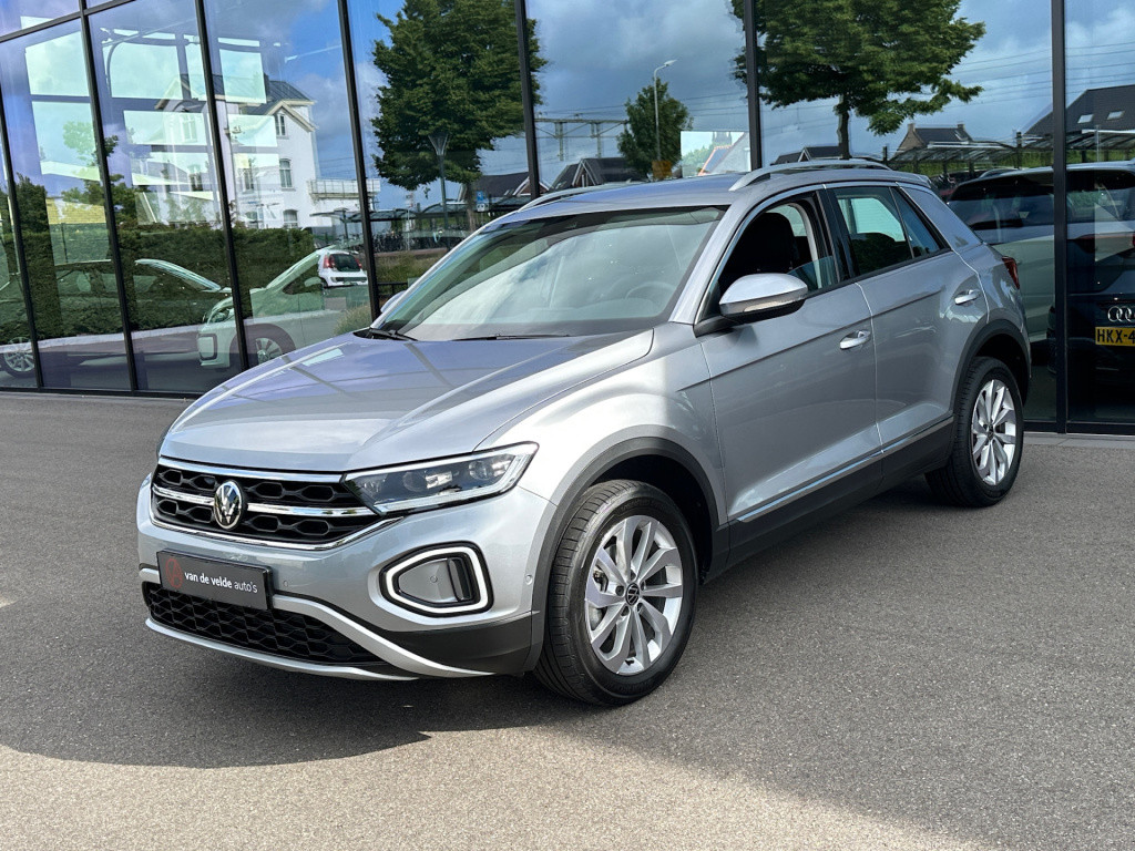 Volkswagen T-roc 1.5 tsi 150pk dsg style | dode hoek | camera | keyless | e