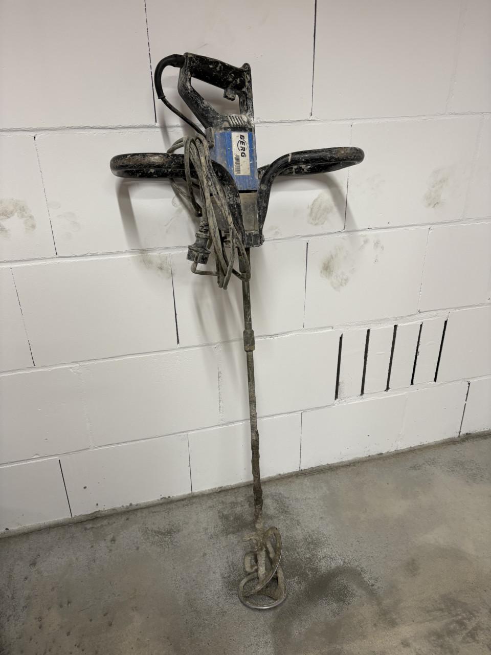 Handmixer voor lijm, verf etc. Van de Berg