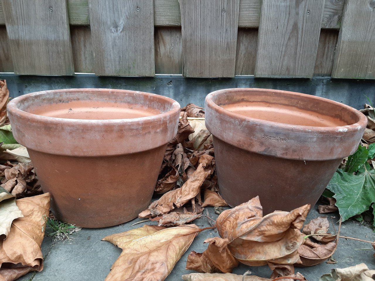 Set van 4 terracotta potten