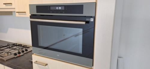 Oven met magnetron