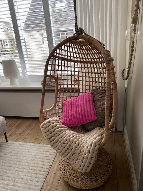 Rotan hangstoel
