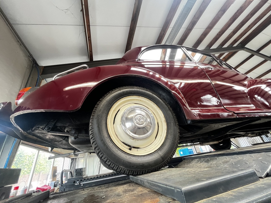 Morris Minor 1000 2 drs