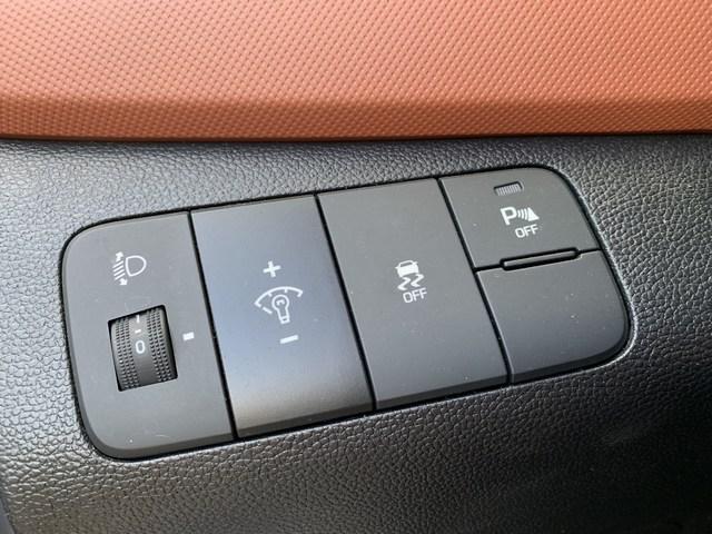 Hyundai I 10 1.0i automaat - v e r k o c h t