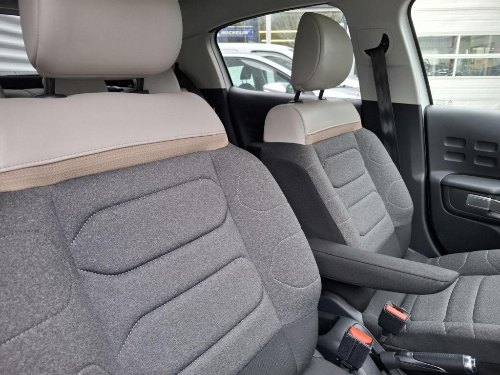 Citroen C3 1.2 shine clima/nav/cam/lmv