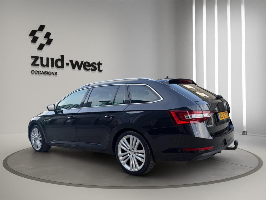 Skoda Superb combi 1.6 tdi style business automaat memory camera